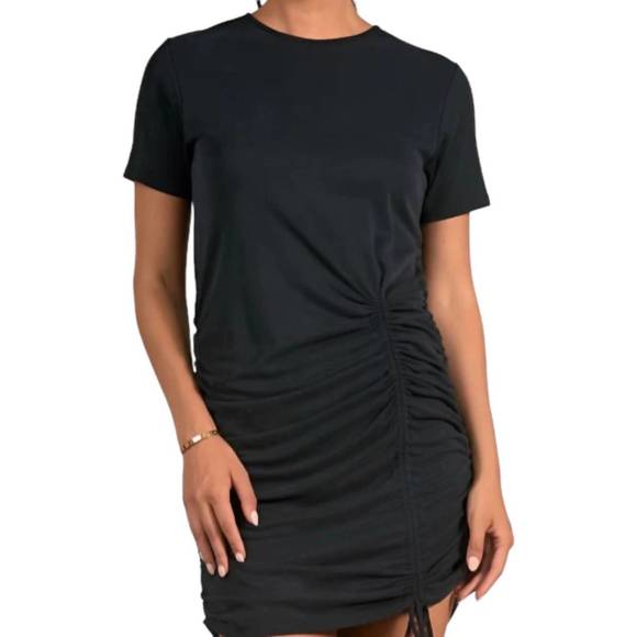NEW ELAN vacation ready cinched dress in black - Picture 1 of 4